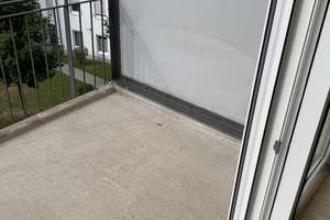 Sehr schöne helle 2 Zi. - DG-Wohnung mit Balkon in Untergiesing-Harlaching – Naupliastr. 9, 81547 Neuharlaching, München – Vorschaubild 6