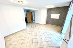 Reihenhaus mit großer Garage und Garten – Münchener Straße 16, 86899 Landsberg am Lech – Vorschaubild 3