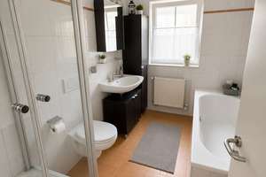 3-Zimmer-Wohnung in IN-Etting mit großem Balkon, Südausrichtung, Einbauküche  – Manfred-Hochstatter Straße 5, 85055 Etting, Ingolstadt – Vorschaubild 9