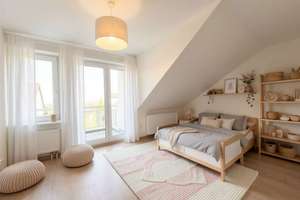 Gemütlich, großzügig, besonders: Dachgeschosswohnung mit Sauna und Garage – Die vollständige Adresse der Immobilie erhältst du vom Anbieter., 74081 Horkheim, Heilbronn – Vorschaubild 9