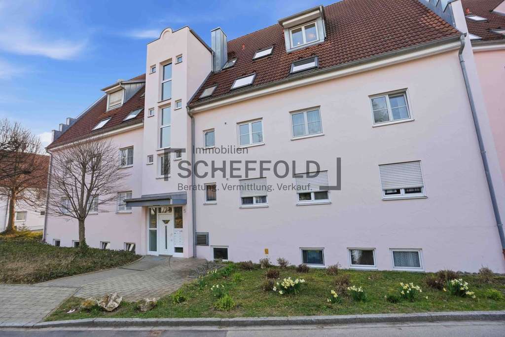 Immobilie in Dietenheim - Zentral! 3,5-Zimmer Dachgeschoss-Wohnung mit durchdachtem Grundriss - Bild 1