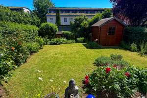 Gepflegte 3-Zimmer-Wohnung mit 100 m² privatem Garten in Wilhelmshöhe Marchbachshöhe – Die vollständige Adresse der Immobilie erhältst du vom Anbieter., 34131 Bad Wilhelmshöhe, Kassel – Vorschaubild 2