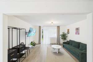 DHH, 5-6 Zimmer, Tageslicht-Bad, Terrasse, Balkon, Garten, Garage, Stellplatz, sep. Gäste WC – Die vollständige Adresse der Immobilie erhältst du vom Anbieter., 73527 Täferrot – Vorschaubild 6