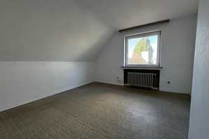 Freistehendes Einfamilienhaus mit Garage und Garten – Krefeld – Vorschaubild 6