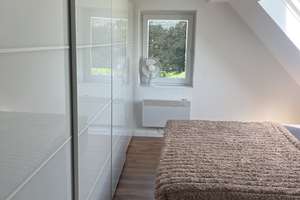 Stilvoll modernisiert und voll möblierte 2,5-Zimmer-Wohnung in Duisburg – Dinslaker Straße 36, 47169 Wehofen, Duisburg – Vorschaubild 8