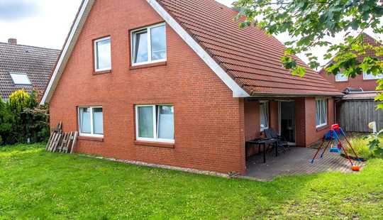 Bild von Großzügiges Zweifamilienhaus in
Wiefelstede-Metjendorf
