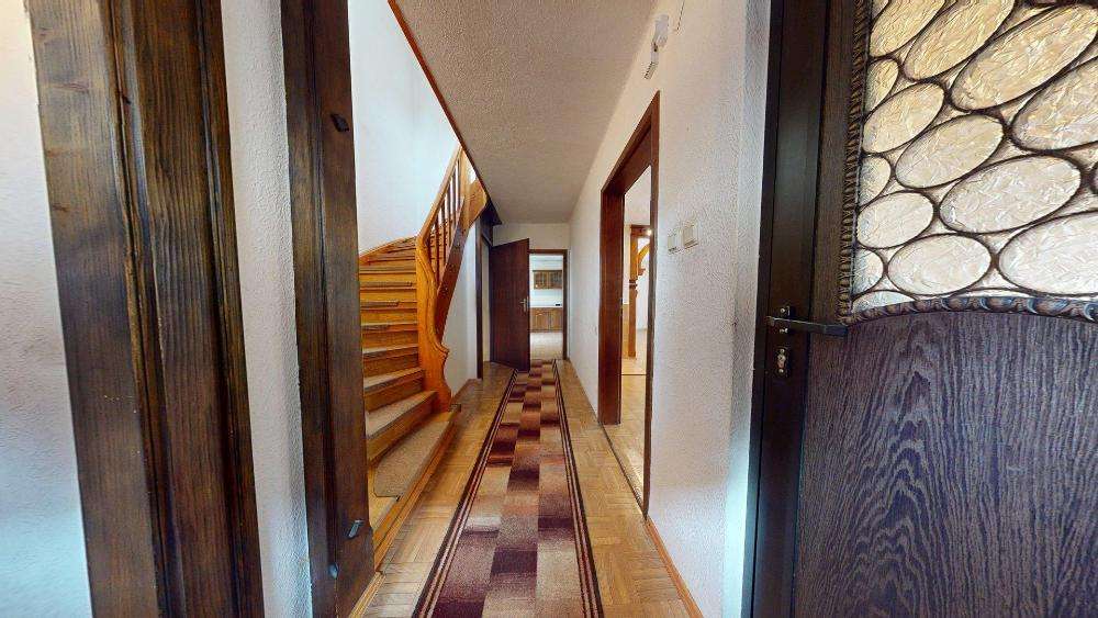 Immobilie in Rodalben - +++ Charmantes Einfamilienhaus mit Südausrichtung, Wintergärten, Carport in bevorzugter, ruhiger ... - Bild 9