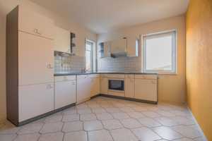 Bezugsfreies Einfamilienhaus mit Einliegerwohnung in Dangstetten – Waldshut (Kreis) – Vorschaubild 9