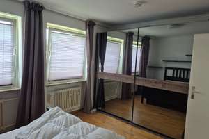 Real Schwabing, 2,5 Rooms, in Leopoldstr central but quiet, ready to move. all inclusive (Strom) – Leopoldstraße 109, 80802 Münchner Freiheit, München – Vorschaubild 6