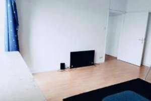 Schöne Wohnung mit Balkon zu vermieten(Whg.4) – Trierer Straße 14, 66111 St. Johann, Saarbrücken – Vorschaubild 2