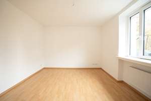 Sonnige Terrasse und eigener Garten - Moderne 2-Zimmerwohnung in Lokstedt – Lohkoppelweg 1, 22529 Lokstedt, Hamburg – Vorschaubild 12