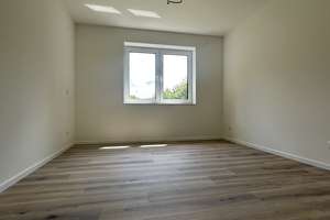 NEUBAU - Reihenmittelhaus mit Terrasse, Carport, Schuppen und Wallbox! – Die vollständige Adresse der Immobilie erhältst du vom Anbieter., 26125 Ohmstede, Oldenburg (Oldenburg) – Vorschaubild 4