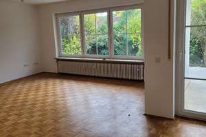Gepflegtes Einfamilienhaus mit 6 Zimmern in Ingolstadt Süd – Die vollständige Adresse der Immobilie erhältst du vom Anbieter., 85051 Süd, Ingolstadt – Vorschaubild 12