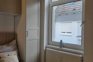 Zentrales, modernes Altbau Apartment mittendrin und trotzdem ruhig EBK und Pauschalmiete all in