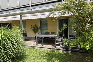 Erdgeschoss-Wohnung: 3 Zimmer + Hobbyraum, ca. 101 m² Wohnfläche, Garten und Tiefgarage