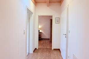 ... AIGNER - Wohnen auf einer Ebene: neuwertiger, ästhetischer Bungalow für gehobene  Ansprüche ... – Die vollständige Adresse der Immobilie erhältst du vom Anbieter., 94140 Ering – Vorschaubild 10