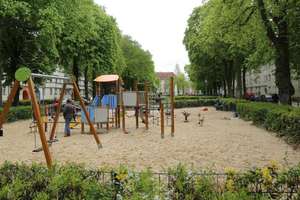 Sanierte 4-Zimmer-Altbauwohnung mit Traumgarten & Zugang zu den Ceciliengärten – Sponholzstraße 40, 12159 Schöneberg, Berlin – Vorschaubild 22