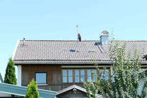 3-Zimmer-Wohnung mit Balkon, Gartenanteil und Garage