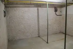 *Mitten im Zentrum*
Solides freistehendes Wohn- und Geschäftshaus mit Anbau, Garten und Garage – Altötting (Kreis) – Vorschaubild 23