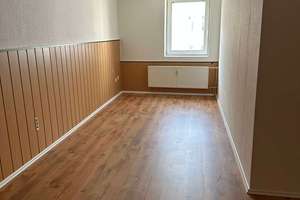 **Charmante 2-Zimmer-Wohnung in Wuppertal (PLZ 42105) – Frisch renoviert und bezugsfertig** – Hochstraße 18, 42105 Elberfeld, Wuppertal – Vorschaubild 1