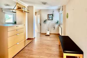 Gepflegtes Zwei-Familienhaus mit schönem Grundstück und großem Potential – Die vollständige Adresse der Immobilie erhältst du vom Anbieter., 64291 Arheilgen, Darmstadt – Vorschaubild 11