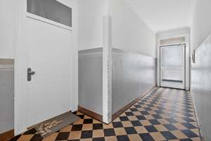 Mehrfamilienhaus  in “Karlsruhe-Kernstadtlage” – Die vollständige Adresse der Immobilie erhältst du vom Anbieter., 76137 Südweststadt, Karlsruhe – Vorschaubild 5
