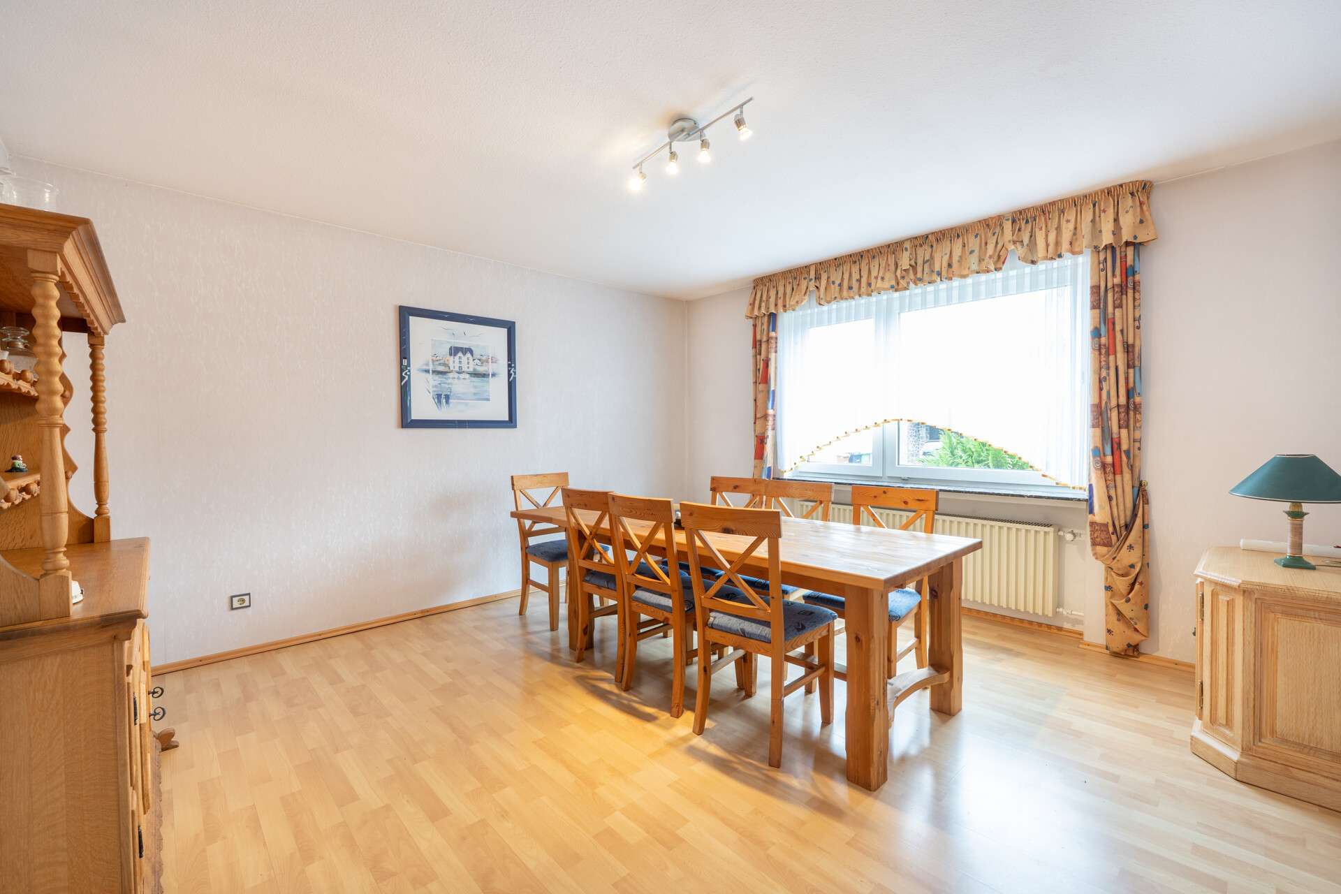 Immobilie in Großmaischeid - Wohnen auf zwei Ebenen mit Terrasse und Garten - Bild 4