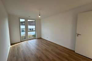 WG geeignet: moderne Wohnung mit zwei Bädern – 85551 Kirchheim bei München – Vorschaubild 2