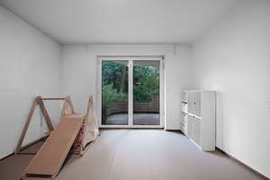 Alltagstaugliche 4-Zimmer-Wohnung mit Balkon in Düsseldorf-Golzheim – 40474 Golzheim, Düsseldorf – Vorschaubild 12