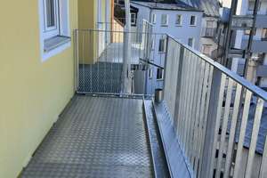 Hochwertig ausgestattetes DG-Galeriewohnung mit großem West-Balkon – Pilgersheimer Str. 78, 81543 Untergiesing, München – Vorschaubild 9