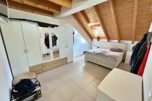 Gepflegtes 3 Familienhaus mit Werkstatt, Büro und Ausstellungsfläche in Wildberg/Effringen – Calw (Kreis) – Vorschaubild 25