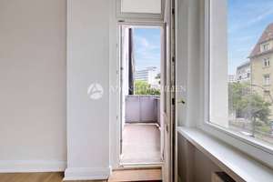 *4-Zimmer-Altbauwohnung mit Balkon, Stuck, Parkett und Einbauküche* – Knesebeckstr. 4, 10623 Charlottenburg, Berlin – Vorschaubild 12