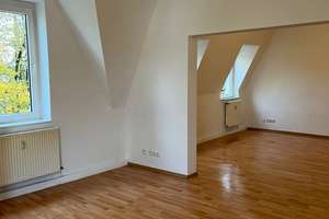 +++ Top Dachgeschoss Whg. Tageslichbad mit Wanne, tolle Aufteilung, 2 Zimmer + Essbereich +++ – Henckelsstr. 22, 42657 Solingen-Mitte, Solingen – Vorschaubild 3