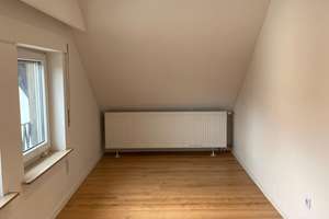 Frisch renoviertes Zimmer in moderner 9er-WG in Darmstadt-Eberstadt! – Die vollständige Adresse der Immobilie erhältst du vom Anbieter., 64297 Eberstadt, Darmstadt – Vorschaubild 7