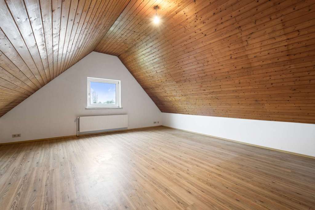 Immobilie in Rellingen - Reihenhaus in Toplage: Auffrischen, einziehen, wohlfühlen - Bild 4