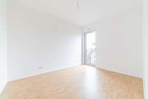 3 Zimmer Wohnung mit Erker und Balkon sowie mit Einbauküche – Schlossallee 9, 13156 Niederschönhausen, Berlin – Vorschaubild 10