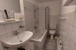 Property thumbnail 9