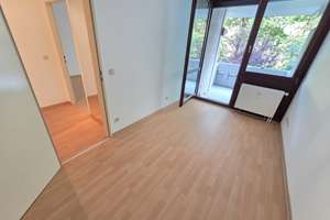 Solide Familienwohnung mit Entwicklungspotenzial in beliebter Wohnlage von Sendling-Westpark – Drachenseestrasse 13, 81373 Mittersendling, München – Vorschaubild 6