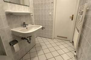 2 Raum Wohnung mit Aufzug, Stellplatz, offene Küche, EBK und Balkon in ruhiger Lage zu vermieten – Tannenstraße 17, 9113 Schloßchemnitz, Chemnitz – Vorschaubild 16