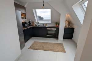 4-Zimmer-Wohnung-Modernisiert
Mehr Raum. Mehr Stil. Mehr Leben. – Die vollständige Adresse der Immobilie erhältst du vom Anbieter., 70197 Rotebühl, Stuttgart – Vorschaubild 4