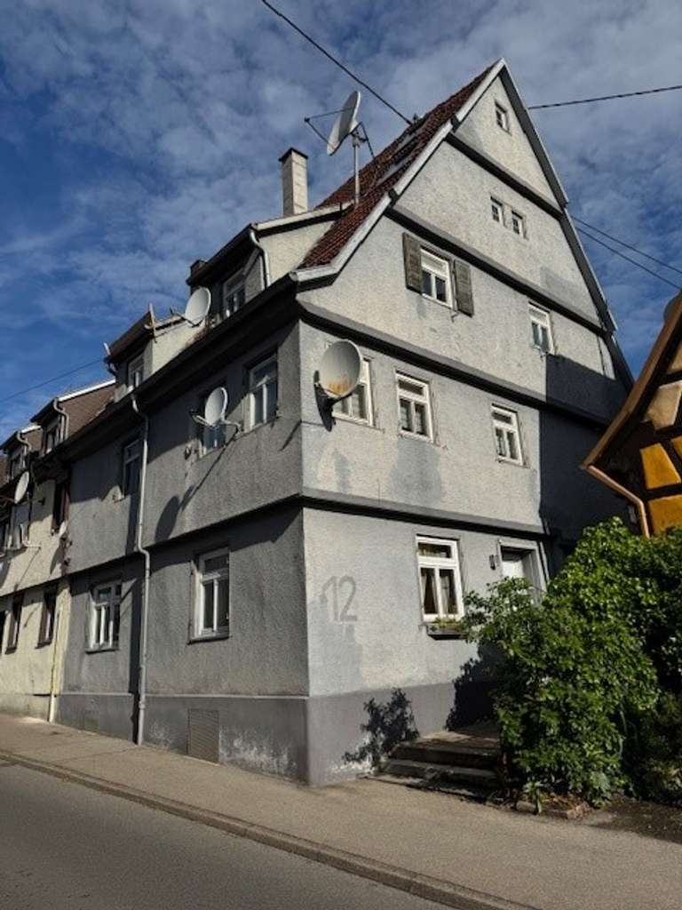 Immobilie in Stuttgart - FESTPREIS!!! 3-Zimmer-EG-Wohnung mit kleinem Garten in Stuttgart-Rohr - Bild 1