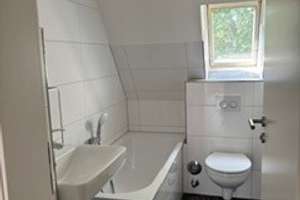 Top Angebot! Modernisierte Wohnung am Südpark in Eppendorf zu vermieten!
