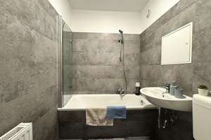 Gemütliche Wohnung mit modern gestaltetem Badezimmer – Wenzel-Verner-Straße 38, 9120 Helbersdorf, Chemnitz – Vorschaubild 4