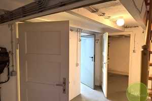 ** EIN-familienhaus Traum ** 5 Zimmer ** ca. 311 qm Grundstück ** Garten mit altem Baumbestand ** – Marloffsteiner Straße 82, 90411 Nürnberg – Vorschaubild 57
