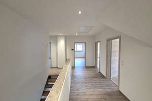 Junges, großes Einfam.-Wohnhaus mit Doppelgarage und Garten in ruhiger, sonniger Lage, Bj. 2021, Wo – Die vollständige Adresse der Immobilie erhältst du vom Anbieter., 96181 Rauhenebrach – Vorschaubild 17