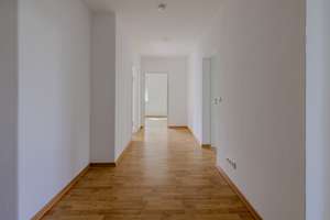 Wohnen am Park: Toll geschnittene 3-Zimmer-Wohnung mit sonnigem Westbalkon – Die vollständige Adresse der Immobilie erhältst du vom Anbieter., 81669 Ramersdorf, München – Vorschaubild 8