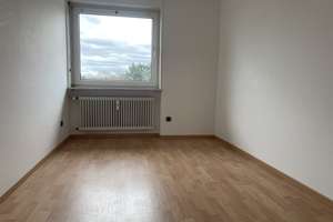 Freundliche 3-Zimmer-Wohnung mit Balkon – Die vollständige Adresse der Immobilie erhältst du vom Anbieter., 53639 Königswinter – Vorschaubild 5