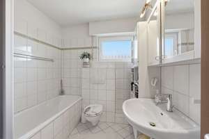 Ihr neues Zuhause am Waldrand - Gepflegtes Reihenhaus mit Garage – Die vollständige Adresse der Immobilie erhältst du vom Anbieter., 50765 Blumenberg, Köln – Vorschaubild 40