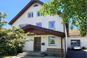 Großzügiges Wohnhaus mit Potenzial - für Familien und Individualisten – Die vollständige Adresse der Immobilie erhältst du vom Anbieter., 37671 Höxter – Vorschaubild 1