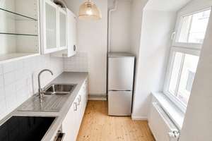 Bezugsfrei & renoviert: Charmante 2-Zimmer-Altbauwohnung in Kreuzberg – Yorckstr. 75, 10965 Kreuzberg, Berlin – Vorschaubild 4